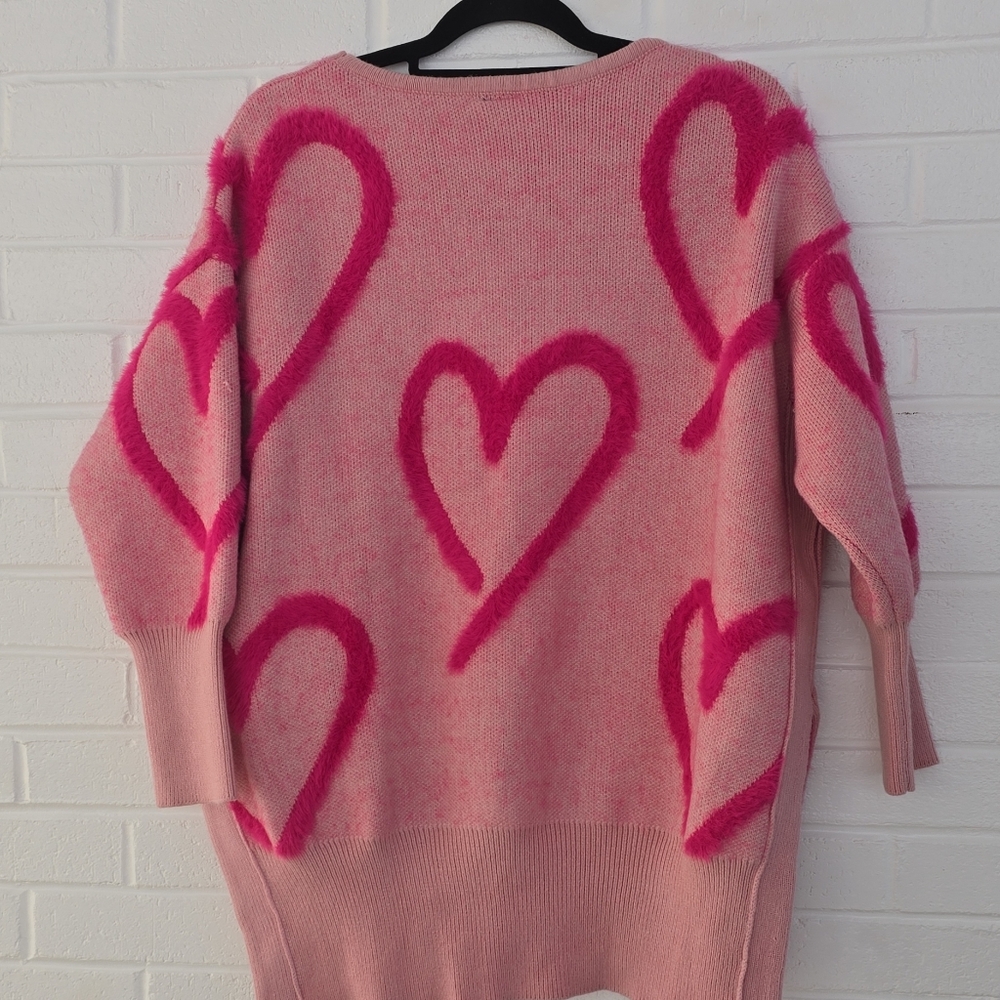 Saachi Wispy Heart Tunic Sweater One Size - Picture 8 of 10